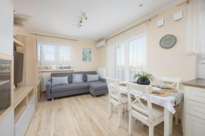 Słoneczny Apartament z Pięknym Widokiem Klimatyzacja Noclegi Renters